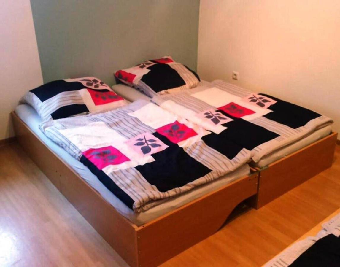 Ferienwohnung-Thielen-Waldrach-Ruwertal Esterno foto
